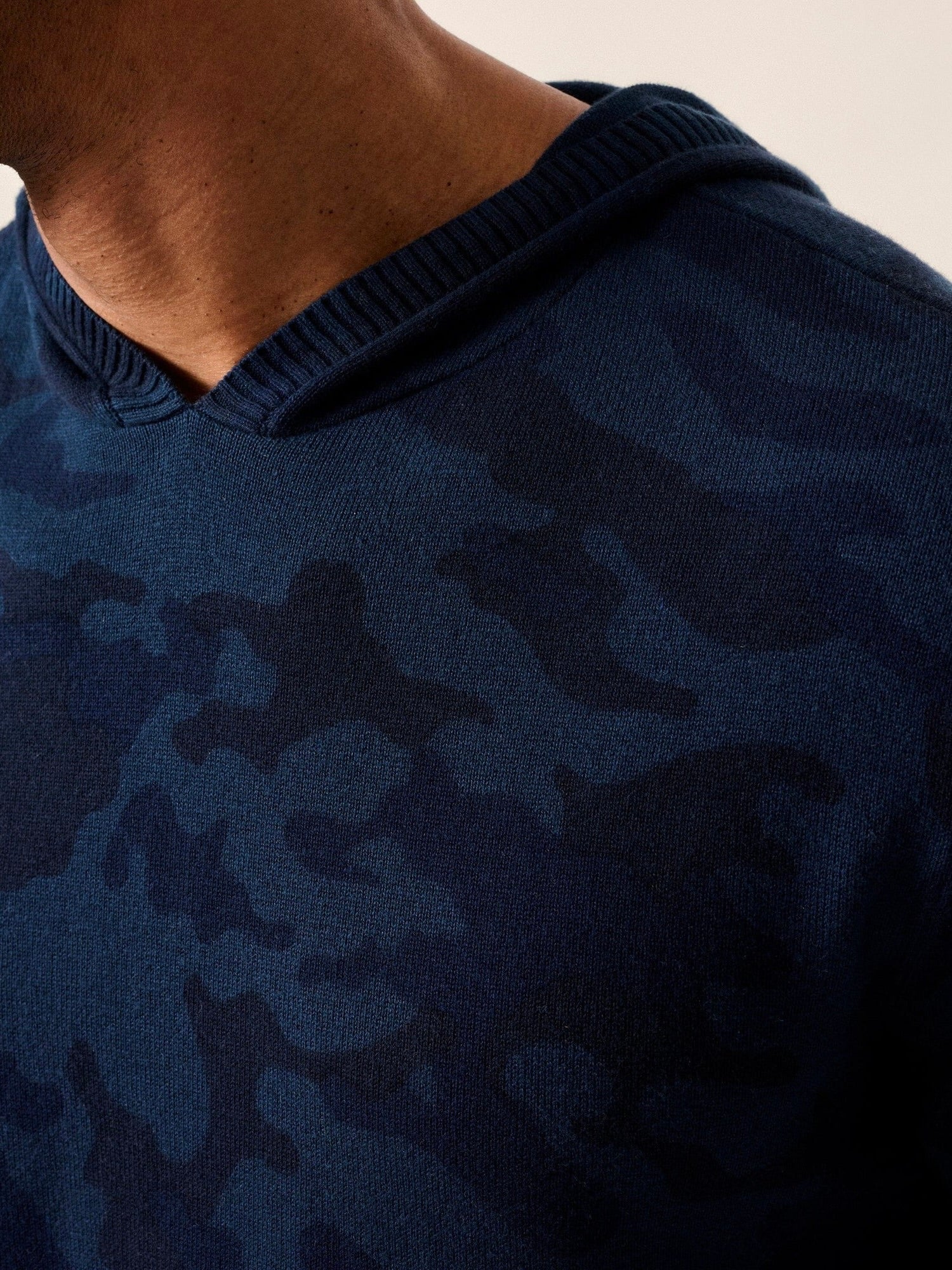 Navy- Neil LS