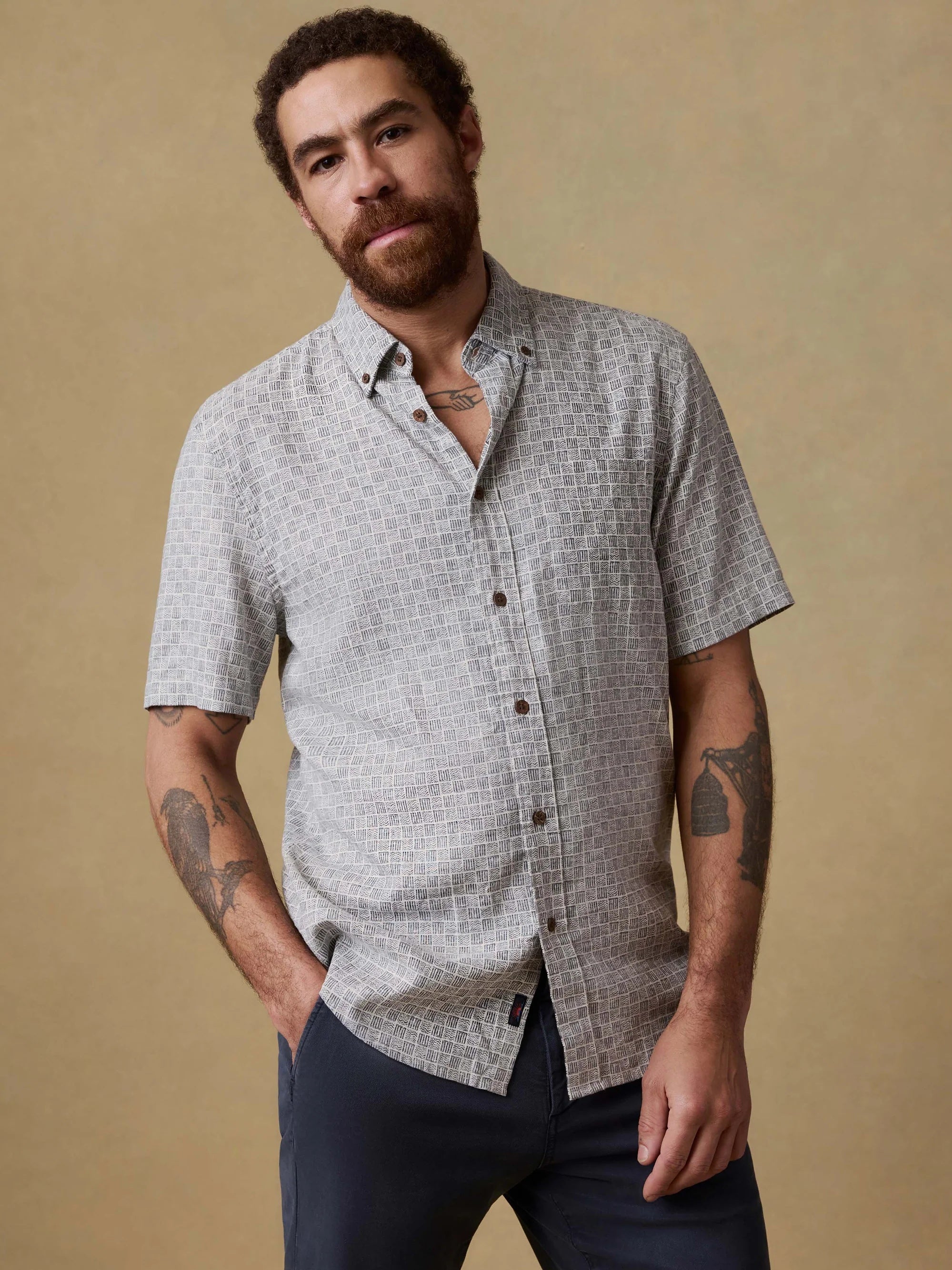 Graphite Shell Bricks - SS Breeze Shirt