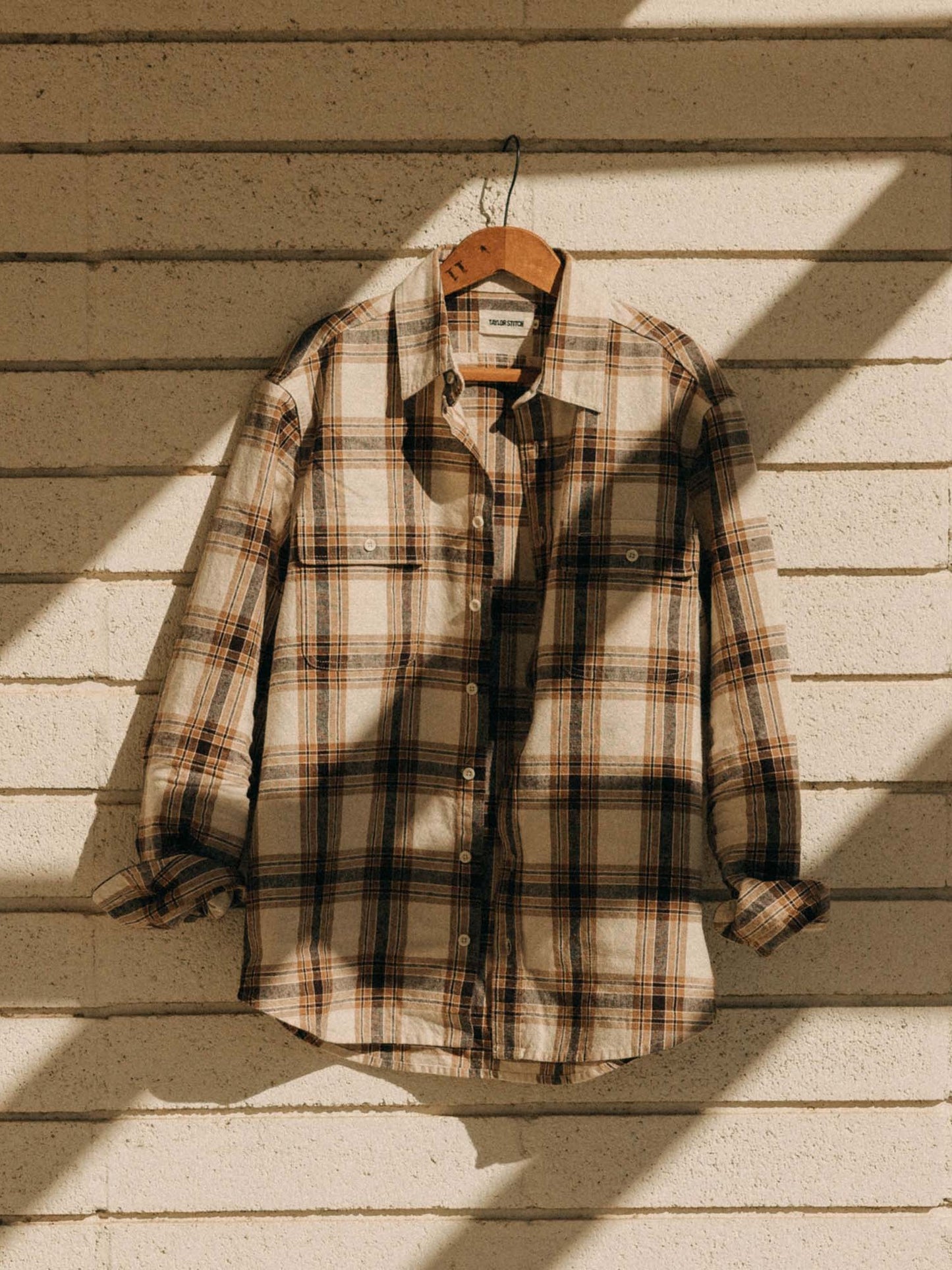 Bark Plaid Linen - The Craftsman Shirt